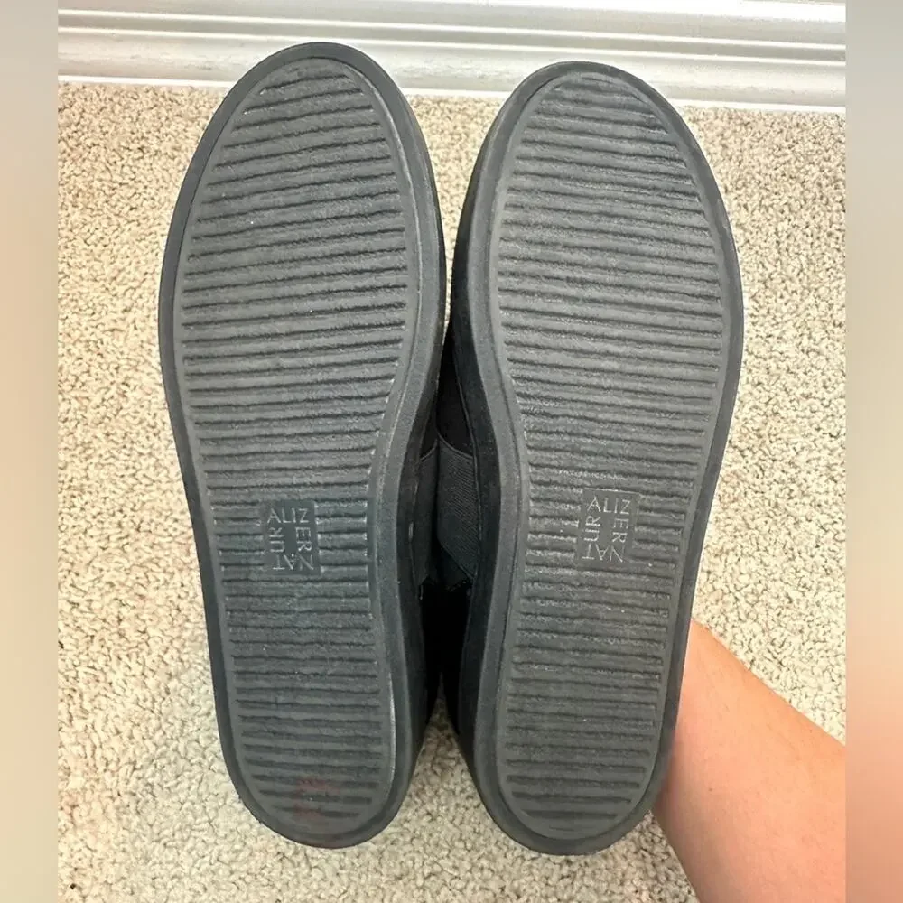 NATURALIZER Cassey Black Slip On Sneakers Suede Comfort Platform Shoes | Size 10